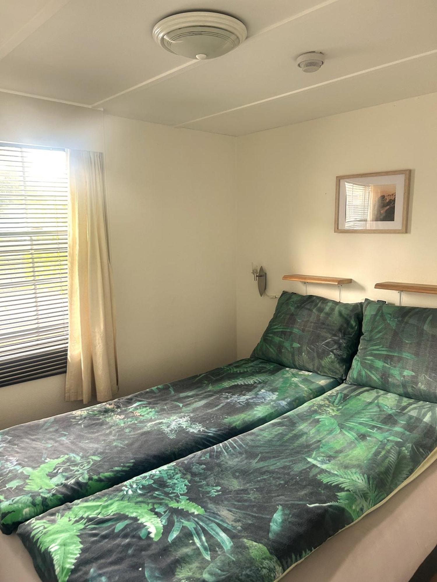 Safarihuisje Met Airco! Oisterwijk Esterno foto